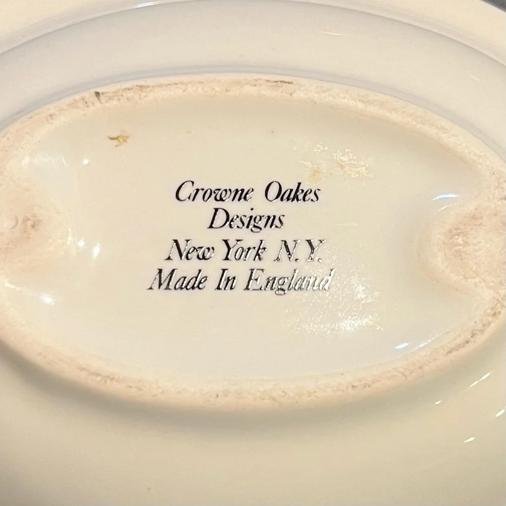 Christmas Santa Soap dish Made In England Crowne Oakes Designs